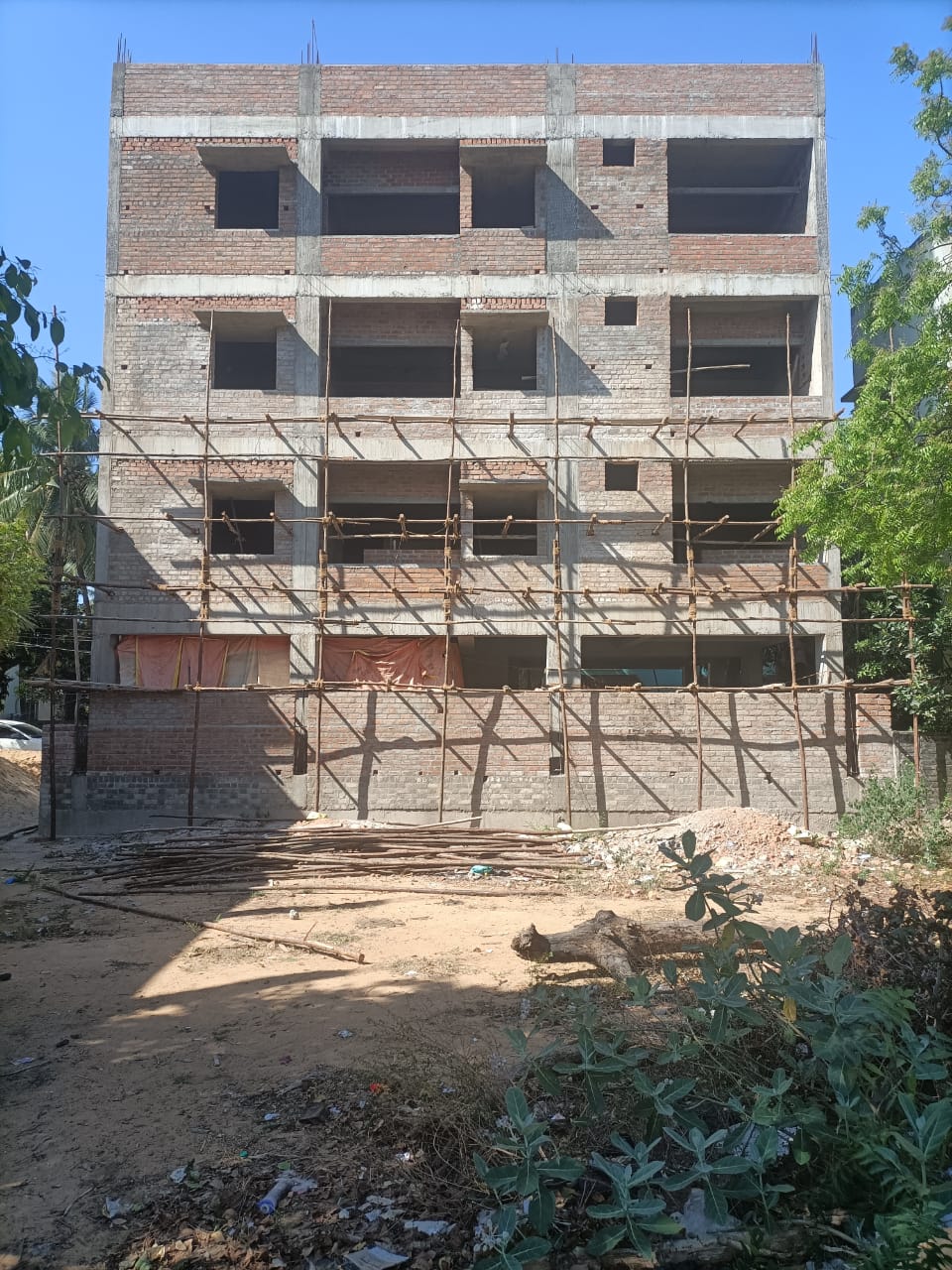2 BHK Flat For Sale 